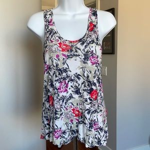 Silence + Noise Tank